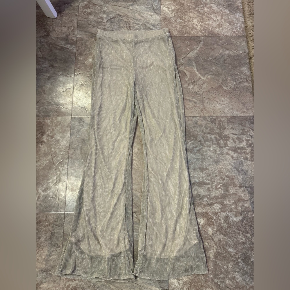 Women’s golden bell bottom shaped bottoms